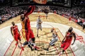 开云体育APP下载-CS2操作技巧全场高光，cs2大pai键